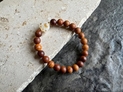 Thuja Wood Bracelet – Cat Paw