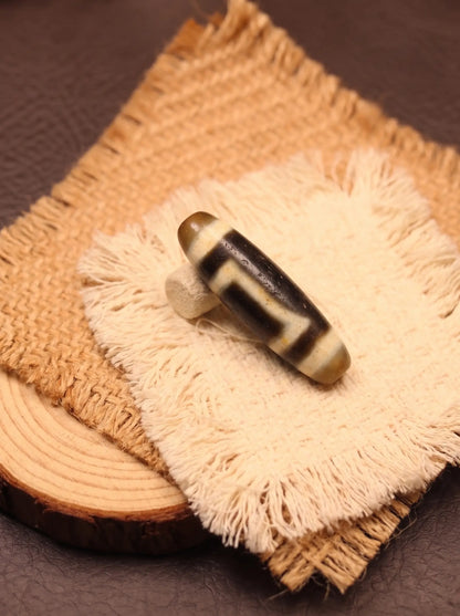 Single-eye Dzi Bead
