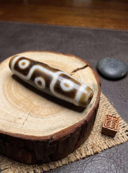 Nine-Eye Dzi Bead