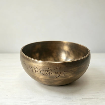 Kailash Sacred Full Moon Singing Bowl (Santa Meditation Bowl)