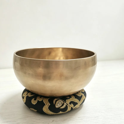 Kailash Pure Copper Hand-Hammered Singing Bowl