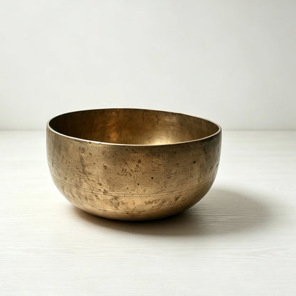Kailash Authentic Nepal Antique Rimuna Singing Bowl